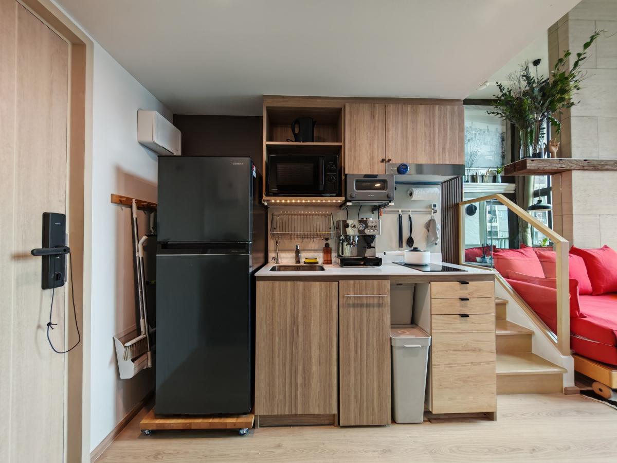 For SaleCondoKhlongtoei, Kluaynamthai : 24/03/2026, Life in the heart of Asoke! 2 bedrooms with city view at a special price of 6.89 million
Convenient transportation via BTS/MRT, close to shopping and complete lifestyle amenities! 0642748883