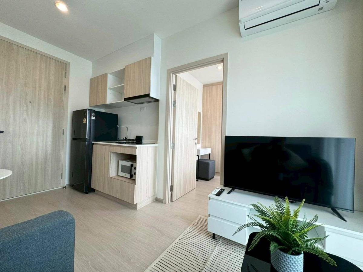 For SaleCondoBangna, Bearing, Lasalle : 03/04/2026, Condo Nue Noble Ratchada-Ladprao 1 bedroom next to BTS/MRT near the city
Easy investment, only 3.58 million, ready to move in immediately! 0642748883