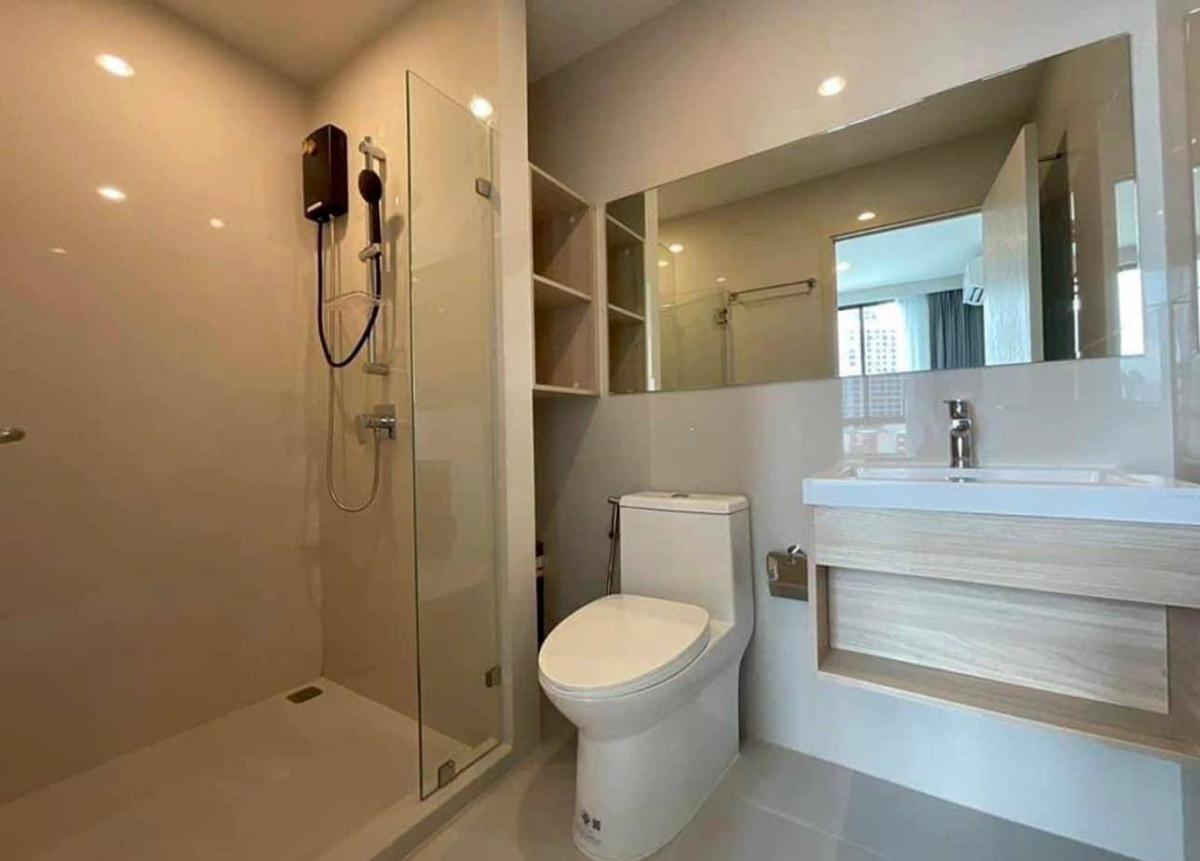 For SaleCondoBangna, Bearing, Lasalle : 03/04/2026, Condo Nue Noble Ratchada-Ladprao 1 bedroom next to BTS/MRT near the city
Easy investment, only 3.58 million, ready to move in immediately! 0642748883