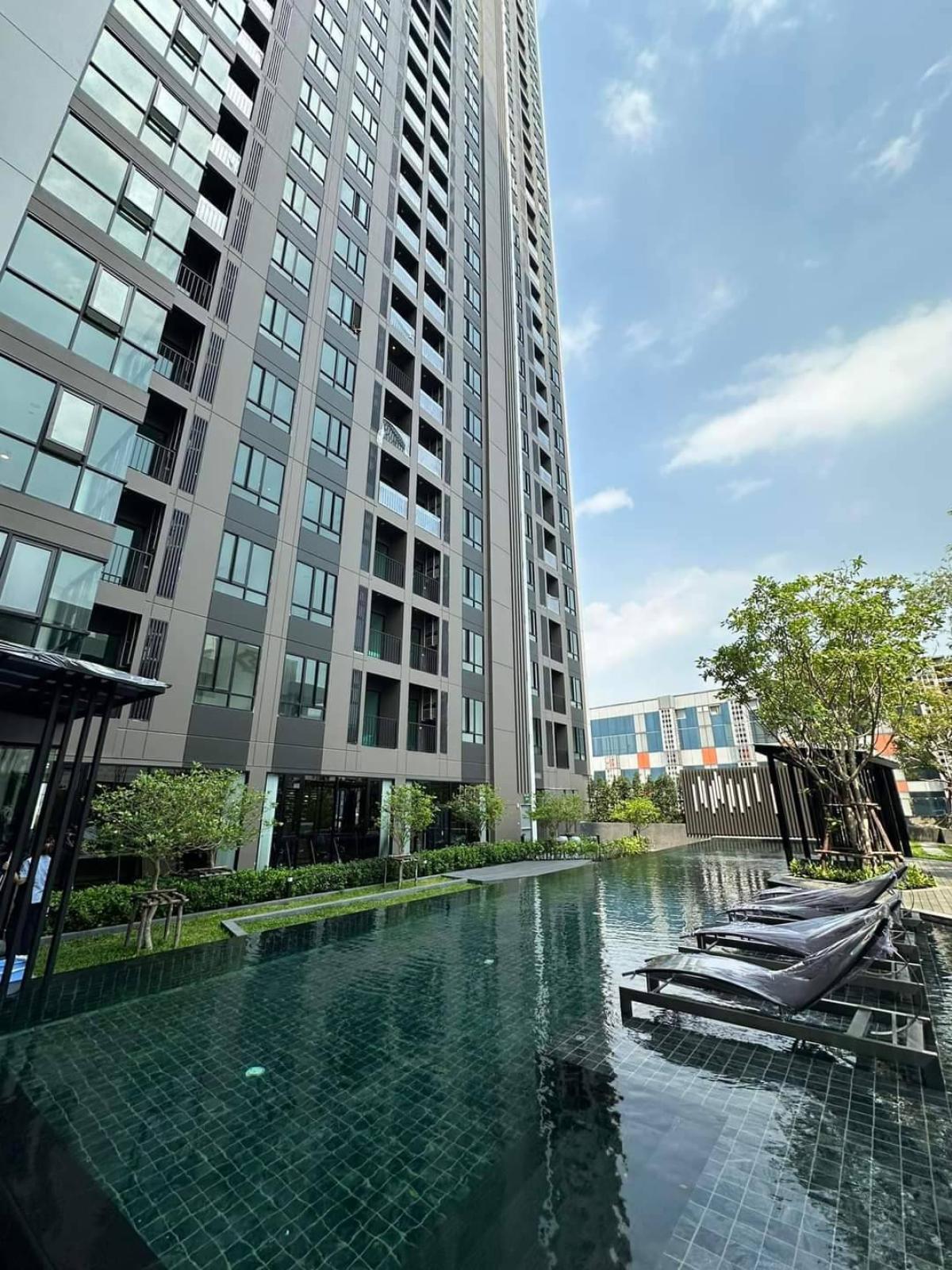 For SaleCondoBangna, Bearing, Lasalle : 03/04/2026, Condo Nue Noble Ratchada-Ladprao 1 bedroom next to BTS/MRT near the city
Easy investment, only 3.58 million, ready to move in immediately! 0642748883