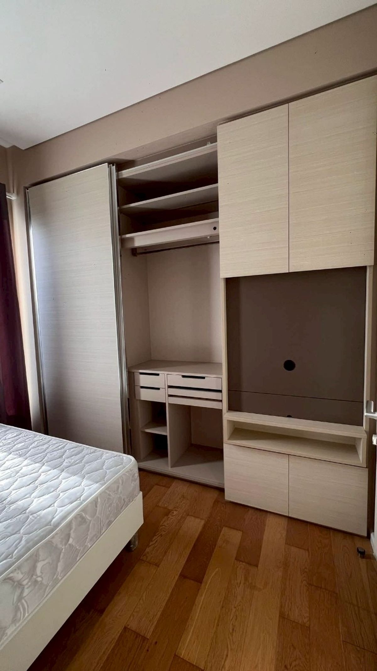 For SaleCondoLadprao, Central Ladprao : ✅ S-TRSD116 ✅ Line : @p2nproperty