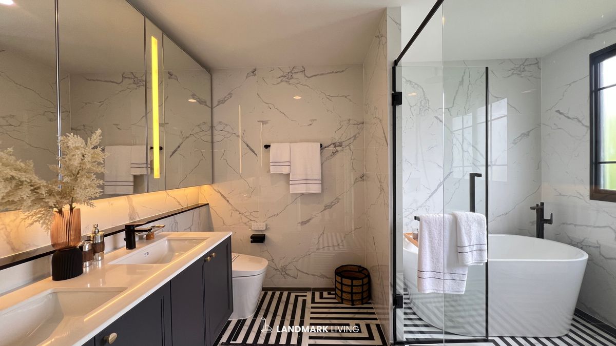 For SaleHouseBang kae, Phetkasem : ✨ Everything as in the picture Ready to move in. Luxury house That you cant miss Give you a special deal from Landmark Living 💯