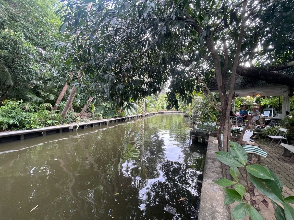 ขายที่ดินพุทธมณฑล ศาลายา : 📢👇ที่ดิน แปลงสวย พร้อมบ้าน 3 หลัง ริมคลองวัดโพธิ์ ต้นไม้ใหญ่บรรยากาศร่มรื่น เงียบสงบ ใกล้แหล่งท่องเที่ยว ตลาดน้ำคลองลัดมะยม และบางระมาด เหมาะพักอาศัย ทำที่พักHome stay ร้านอาหาร ร้านกาแฟ 