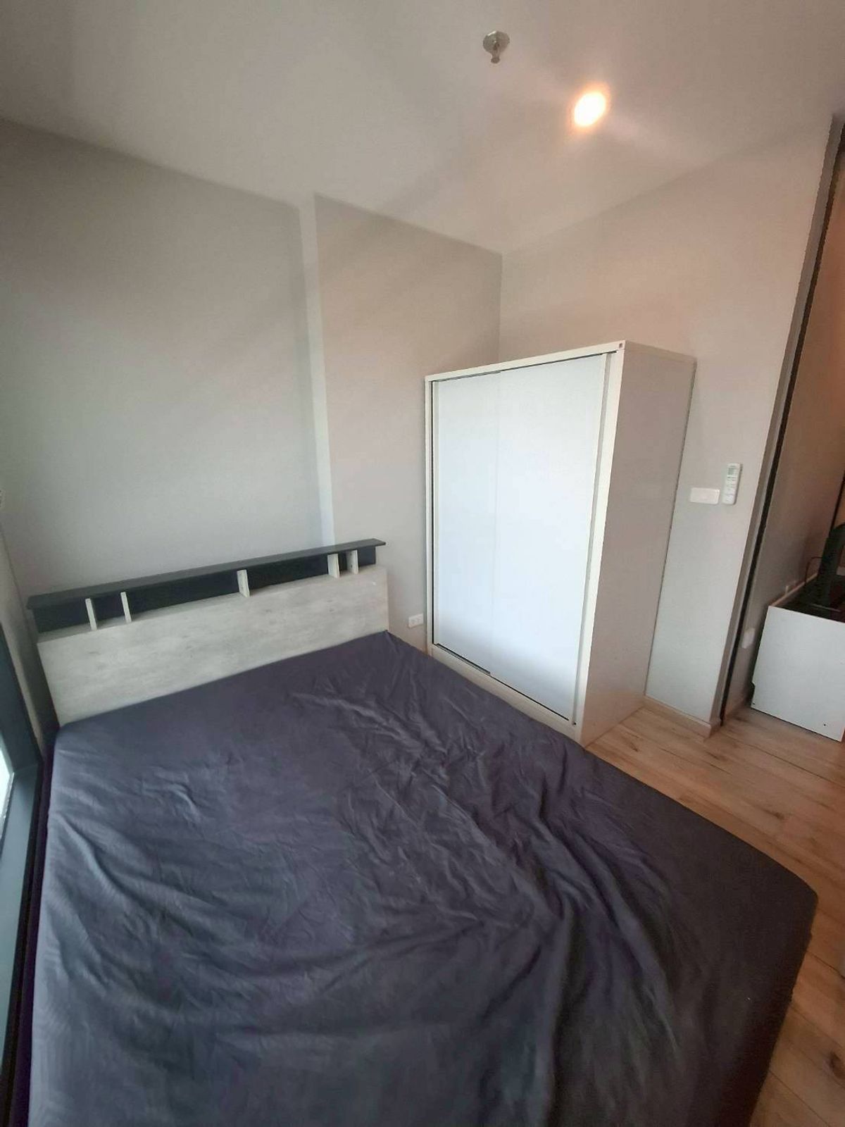 For RentCondoPinklao, Charansanitwong : 🏡 Brix Condo rental 💖 Floor 14 (25 sq.m.) ✅️ Ready to move in