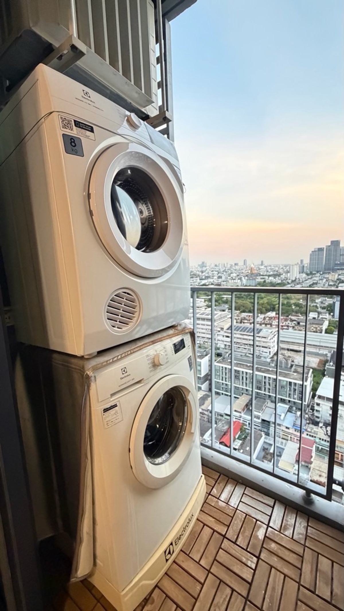 ให้เช่าคอนโดอ่อนนุช อุดมสุข : 🍀พร้อมอยู่.🌈Ideo​ Sukhumvit​ 93🌈สตูดิโอ 27 ตรม• มุมสุด⭐️private zone🍀ชั้น 25⛔️⛔️NOT-CO-AGENT⛔️⛔️