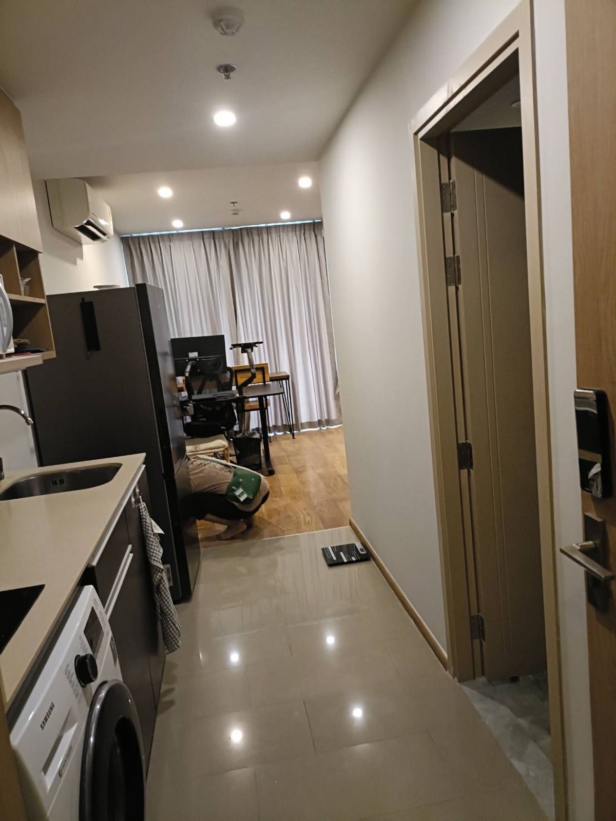 ให้เช่าคอนโดราชเทวี พญาไท : ✨ ปล่อยเช่า คอนโด Q Chidlom – Phetchaburi ✨ คอนโดหรูใจกลางชิดลม – เพชรบุรี ติดถนนใหญ่ ใกล้ Central ชิดลม และ Airport Rail Link มักกะสัน  ฟีฟ่า 087-808-3690