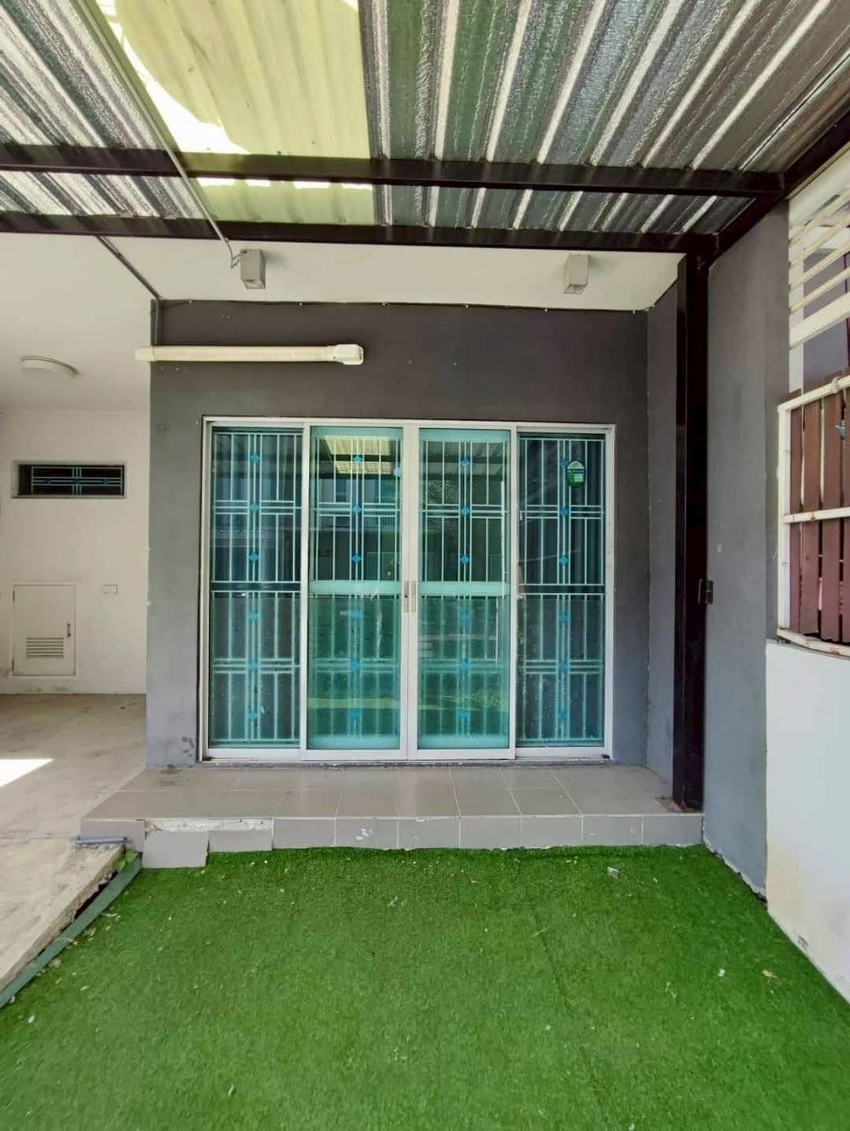 For RentTownhomeLadkrabang, Suwannaphum Airport : Best place to live in Bangkok 