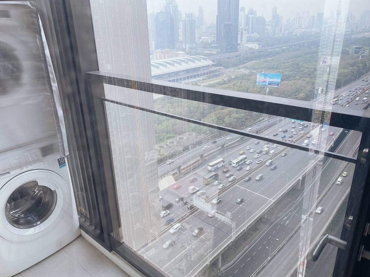 For SaleCondoRama9, Petchburi, RCA : 📌 Urgent sale! Condo CHOTATAI RESIDENCE ASOKE (Chivathai Residence Asoke) Rare Item Duplex Loft Room High Celery City View in Central New CBD Rama 9 FIFA 087-808-3690