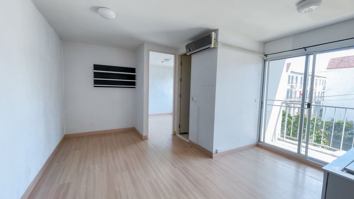 For SaleCondoPattanakan, Srinakarin : The cheapest in the Parkland Srinakarin project (The Parkland Srinakarin)  🛏️ 1 bedroom 🛁 1 bathroom 🛋️ 1 living room size 40 sqm. Building B 3 ✨ Price 1,700,000 baht ✨