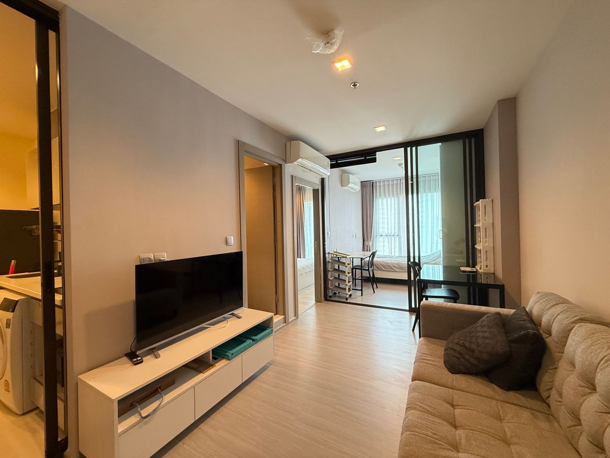 For RentCondoRama9, Petchburi, RCA : 🔥 Hot Deal 1 Bedroom for Life Asoke Rama9 🔥