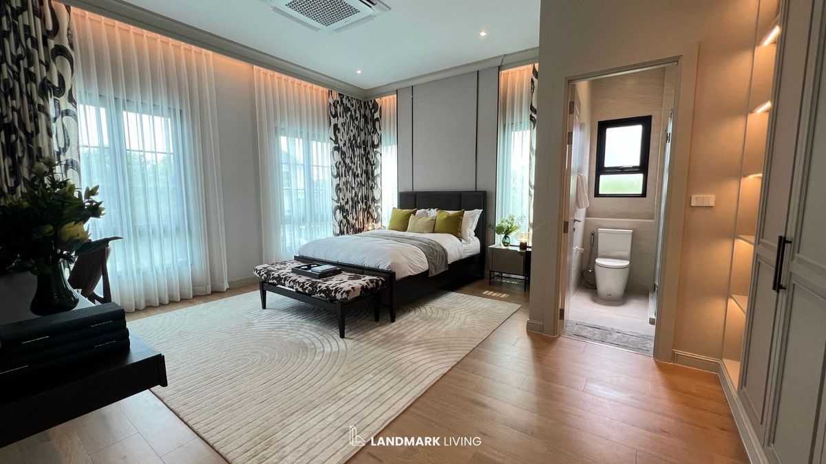 For SaleHousePattanakan, Srinakarin : ✨ Everything as in the picture Ready to move in. 🏡 Narinsiri Krungthep Kreetha. Real touch. Receive premium deals before anyone else at Landmark Living 💯