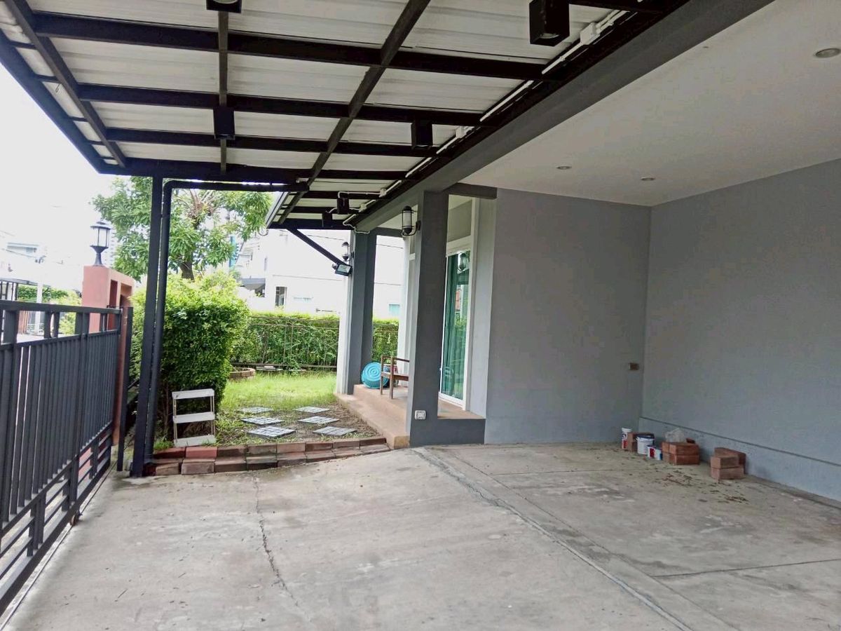 บ้านพัฒนาการ ศรีนครินทร์ : บ้านเดี่ยว ขาย เช่า บ้านมุม3 นอน 3 น้ำ 2 จอดรถ สนใจติดต่อคุณเนย 0938563451