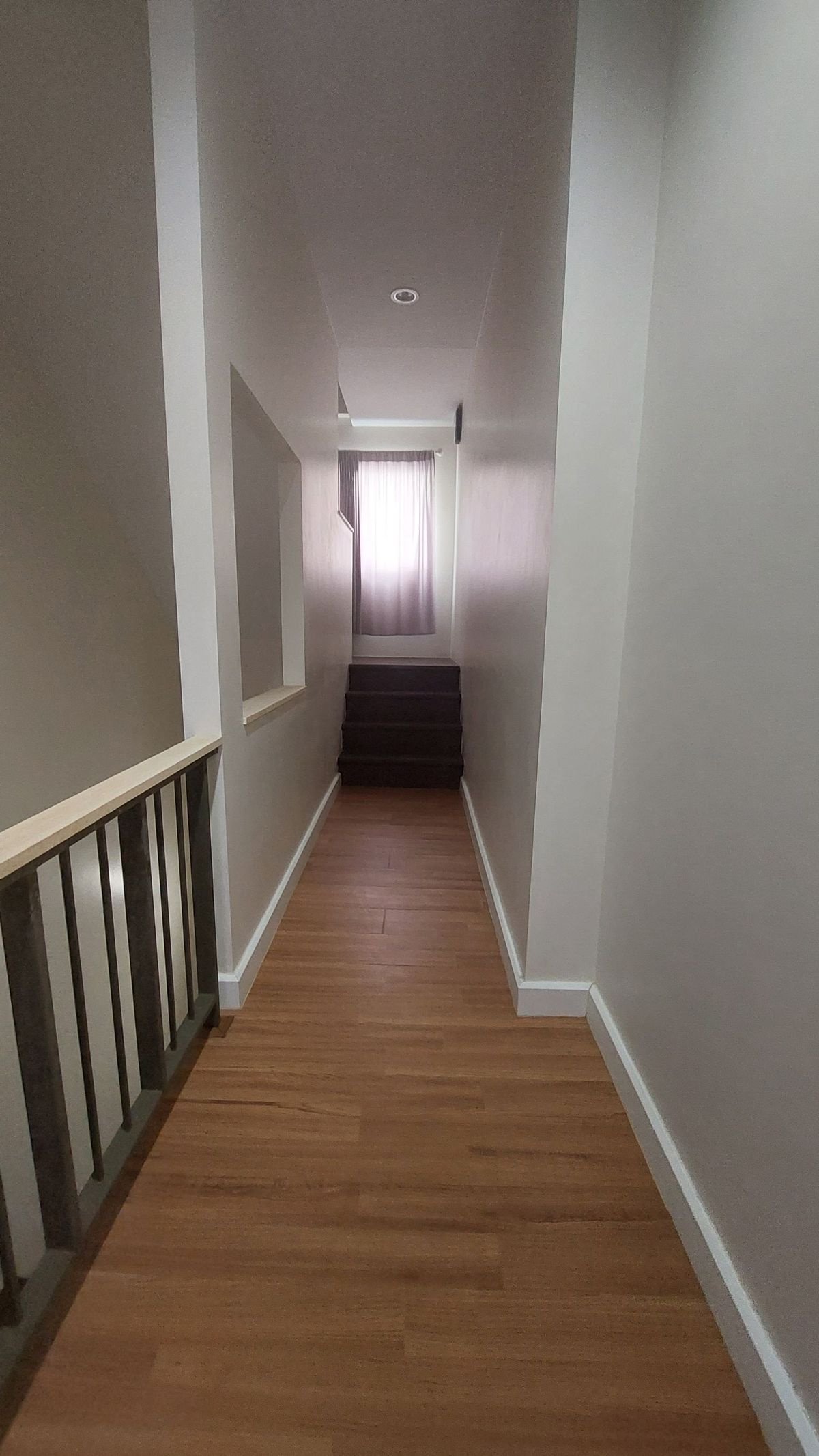 ขายทาวน์โฮมมีนบุรี-ร่มเกล้า : ขายทาวน์โฮม หมู่บ้านนลิน อเวนิว2 รามคำแหง 144  ใกล้รถไฟฟ้าสายสีส้ม