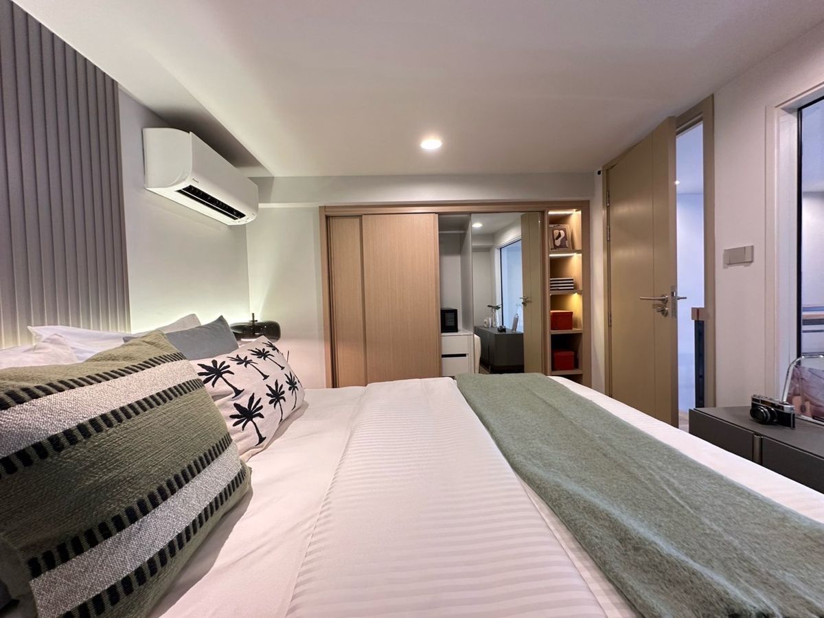 ขายคอนโดสยาม จุฬา สามย่าน : Culture จุฬา 2 นอน 1 น้ำ ห้องตรงจากโครงการ ไม่ผ่านเอเจ้นท์ 11.XX ล้าน ซื้อกับโครงการถูกสุด รับประกันได้ มีห้องจริง ไม่ลงราคามั่ว