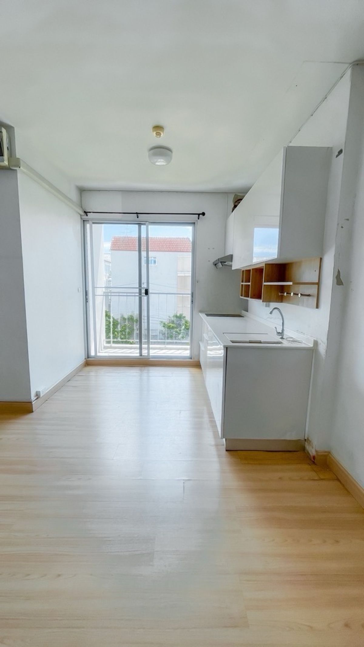 For SaleCondoPattanakan, Srinakarin : The cheapest in the Parkland Srinakarin project (The Parkland Srinakarin)  🛏️ 1 bedroom 🛁 1 bathroom 🛋️ 1 living room size 40 sqm. Building B 3 ✨ Price 1,700,000 baht ✨