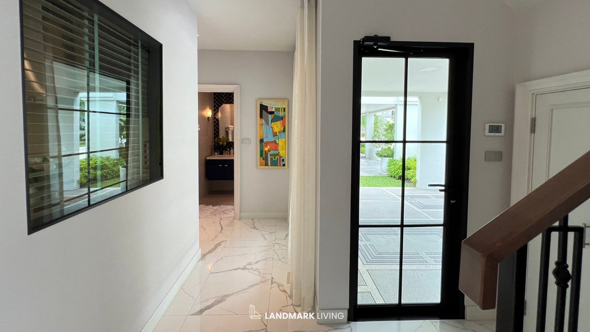 For SaleHouseLadkrabang, Suwannaphum Airport : ✨ Everything as in the picture Ready to move in. Complete, complete in one place Special offer at Landmark Living 💯