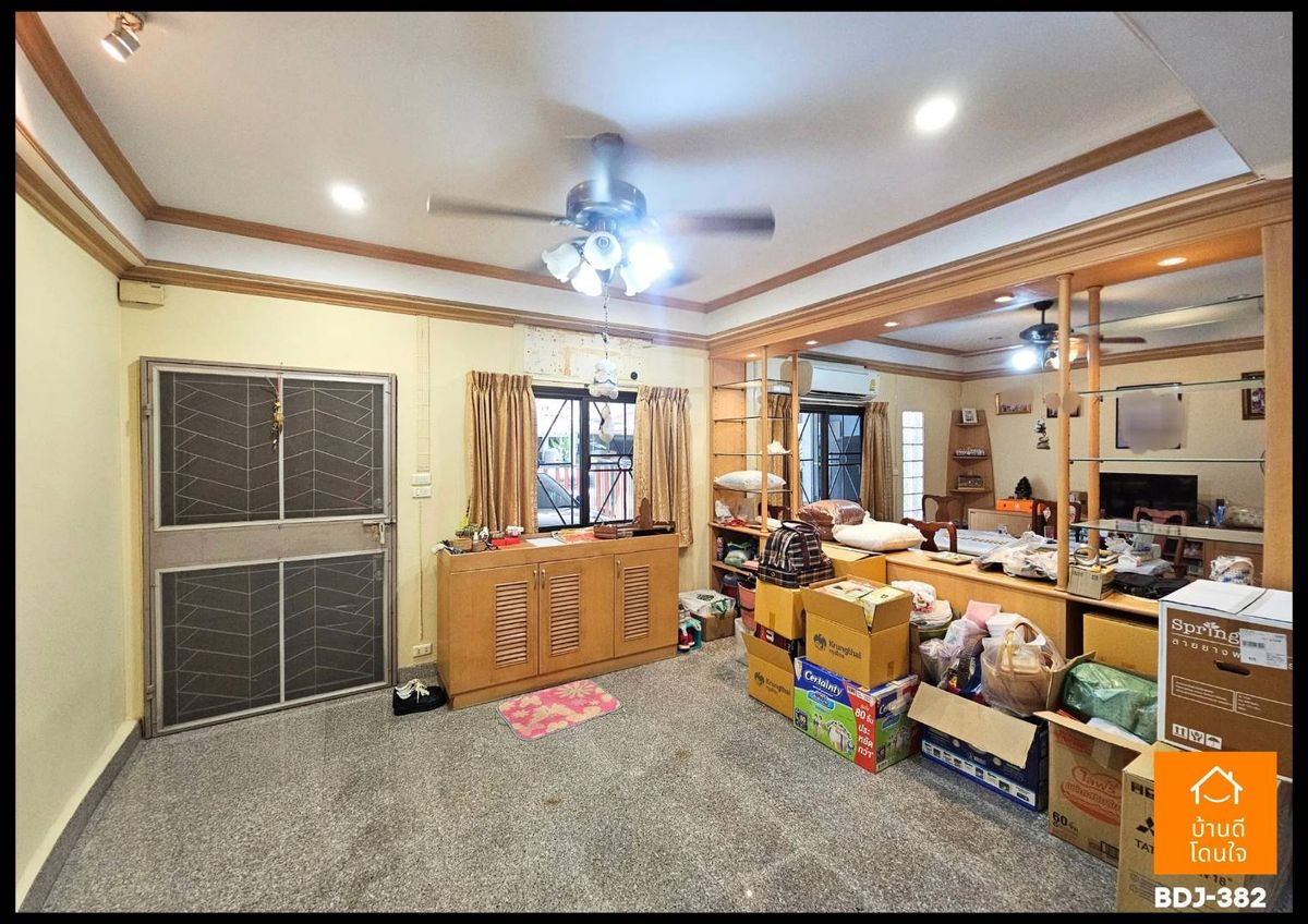 ขายทาวน์โฮมรามคำแหง หัวหมาก : ลดราคาพิเศษ ทาวน์โฮม บ้านบดินทรรักษา (32 ตร.ว.) 4 นอน 2 น้ำ 2 จอด ใกล้โรงเรียนบดินทรเดชา 