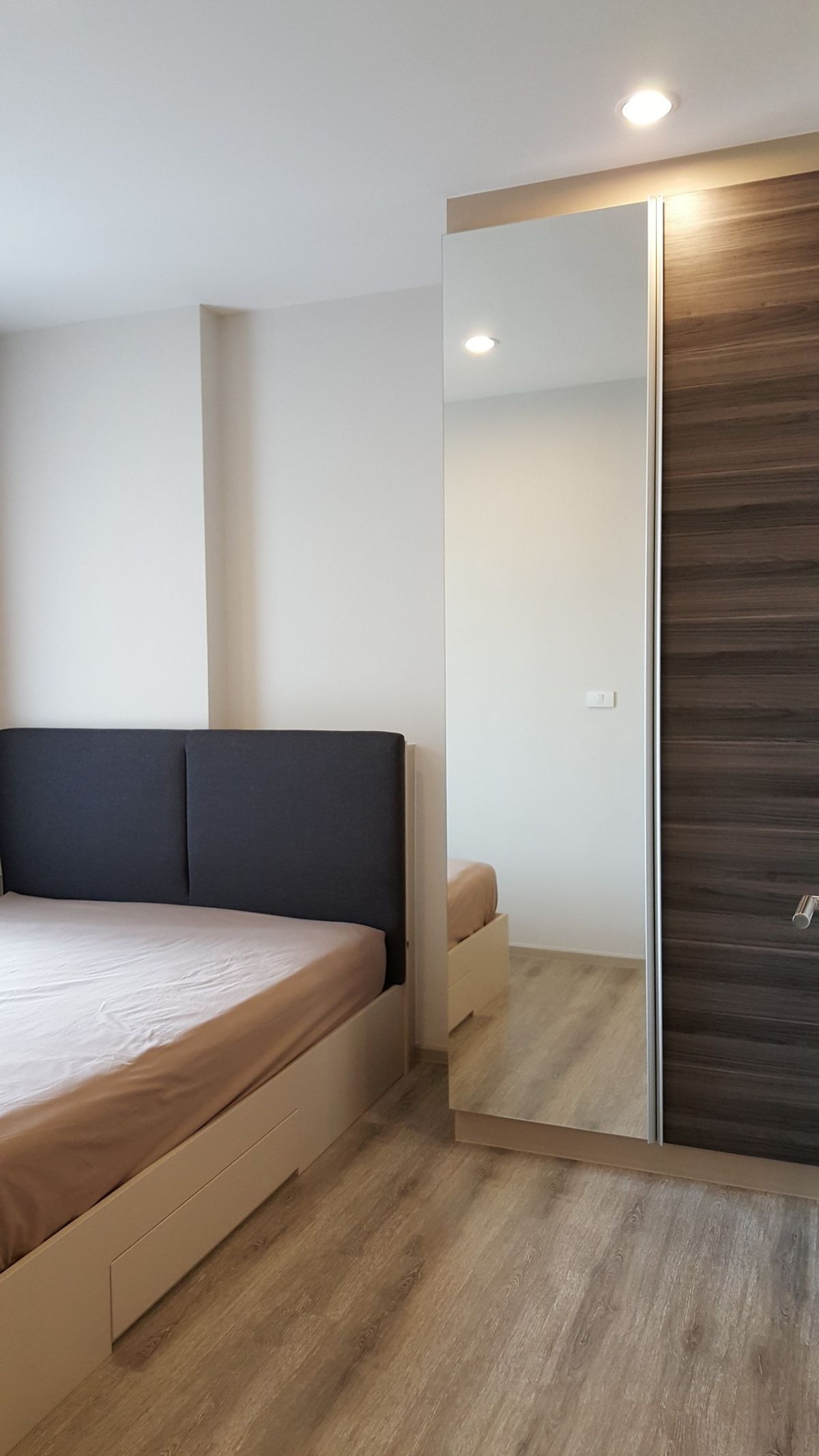 ให้เช่าคอนโดอารีย์ อนุสาวรีย์ : Centric Ari Station | 1 Bedroom 1 Living Room | 34 SQ.M. | Floor 12A ใกล้ BTS อารีย์ เดินทางสะดวก