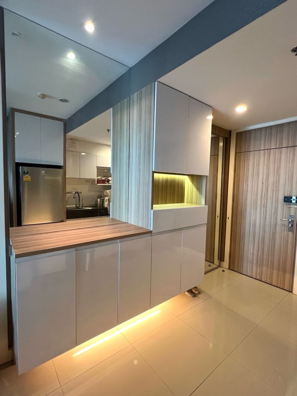 ให้เช่าคอนโดราชเทวี พญาไท : ศุภาลัย พรีเมียร์ ราชเทวี 100 sq.m. Eng 中 日 Please add LINE ID @806qphgn 