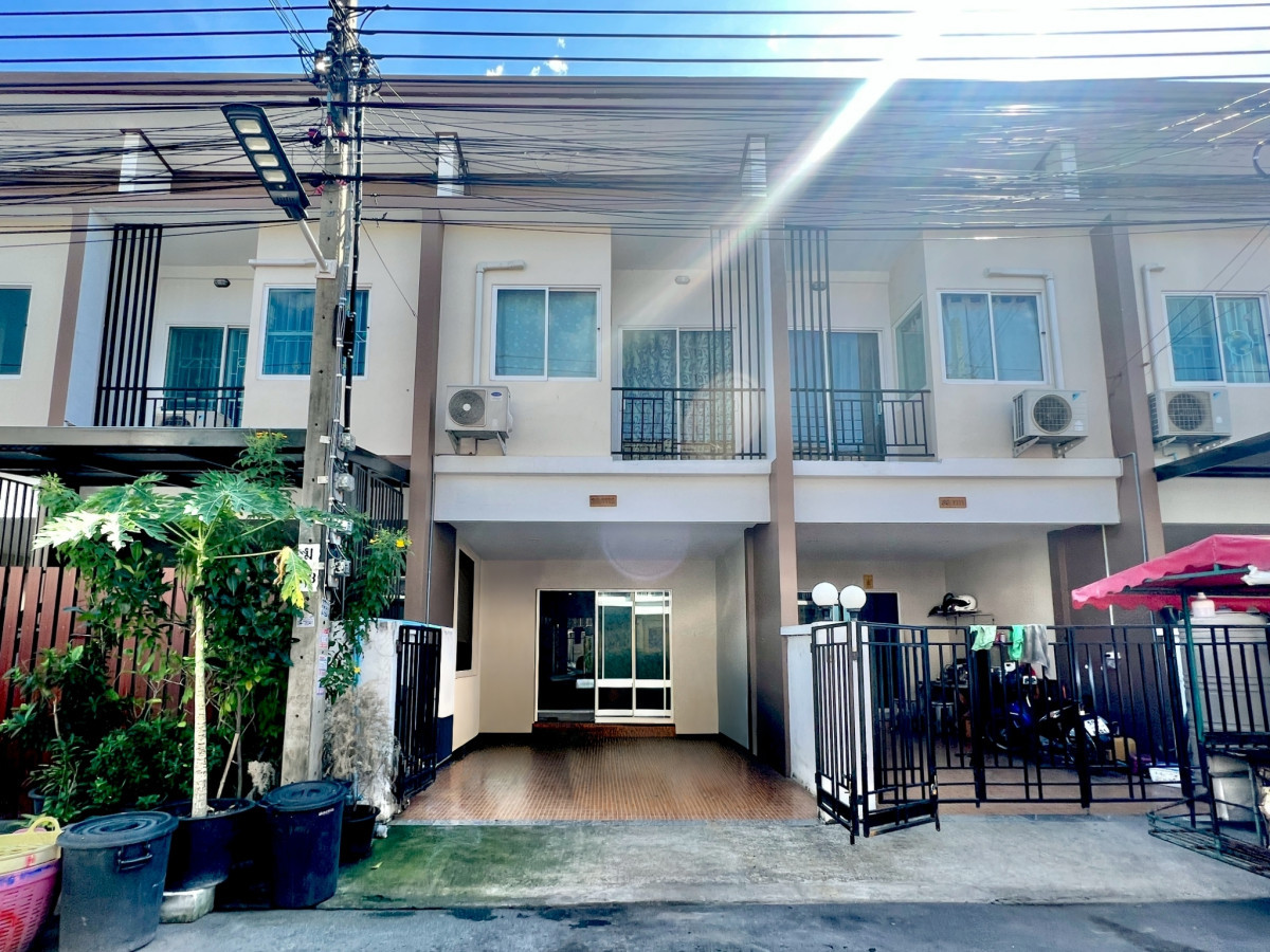 For SaleTownhomeNawamin, Ramindra : For Sale Townhouse/Townhome  , K.C. Cluster Ramintra - Safari , newly renovated , Sam Wa Tawan Tok , Khlong Sam Wa , Bangkok ,   CX-140856