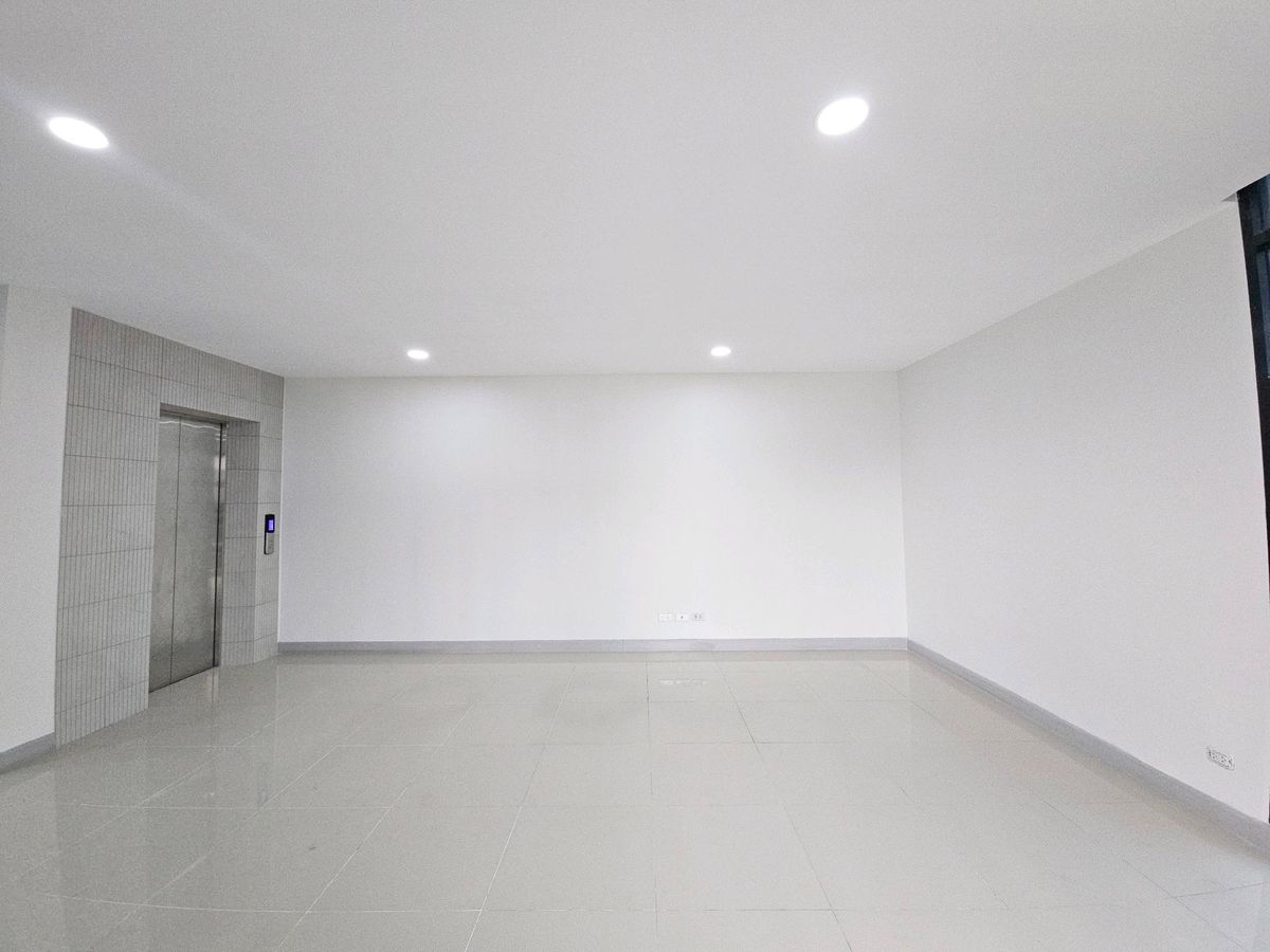 For SaleHome OfficeKaset Nawamin,Ladplakao : Home Office Sukhonthasawat Lat Phrao Ekkamai Ramintra