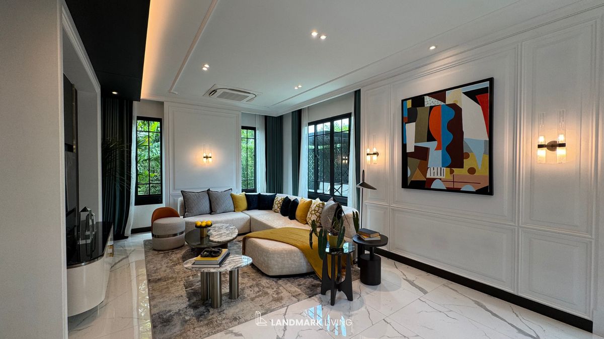 For SaleHouseBang kae, Phetkasem : ✨ Everything as in the picture Ready to move in. Luxury house That you cant miss Give you a special deal from Landmark Living 💯