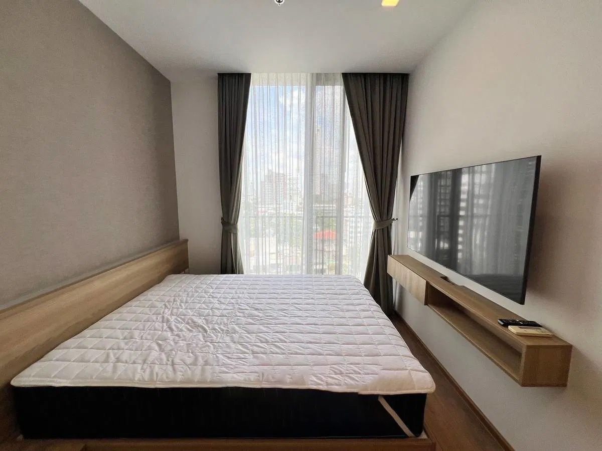 ให้เช่าคอนโดสุขุมวิท อโศก ทองหล่อ : Noble BE 33 (โนเบิล บี เทอร์ตี้ทรี) 125 sq.m. Code: L32570 Eng 中 日 Please add LINE ID @806qphgn o8415o5483