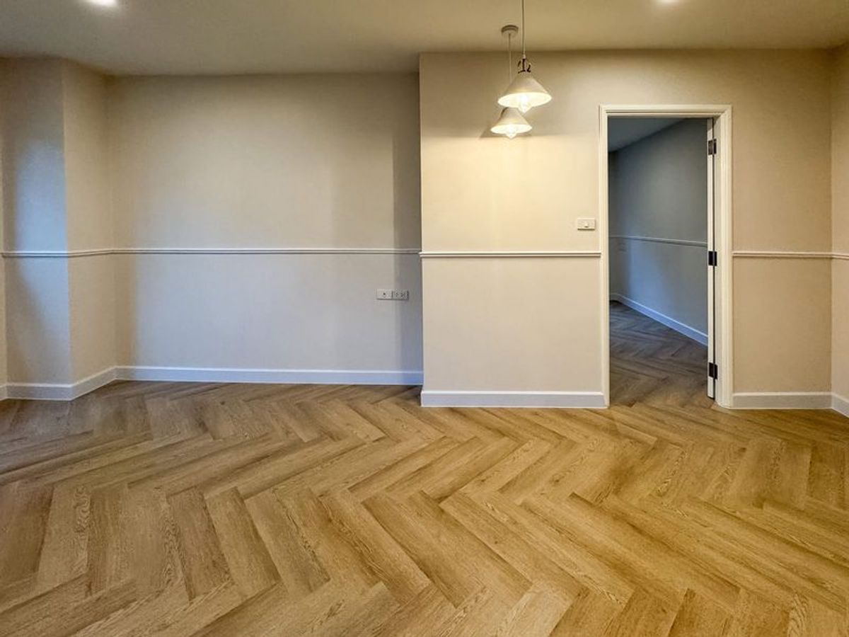 ขายคอนโดพระราม 8 สามเสน ราชวัตร : ขายคอนโด Lumpini Place พระราม 8  ชั้น 1 อาคาร C เนื้อที่ 45.26 ตารางเมตร 1 ห้องนอน 1 ห้องน้ำ ซอยอรุณอัมรินทร์ 53 แขวงบางยี่ขัน เขตบางพลัด กรุงเทพมหานคร