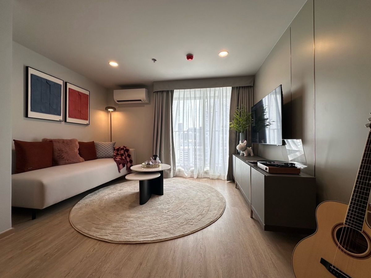 ขายคอนโดสยาม จุฬา สามย่าน : Culture จุฬา 2 นอน 1 น้ำ ห้องตรงจากโครงการ ไม่ผ่านเอเจ้นท์ 11.XX ล้าน ซื้อกับโครงการถูกสุด รับประกันได้ มีห้องจริง ไม่ลงราคามั่ว