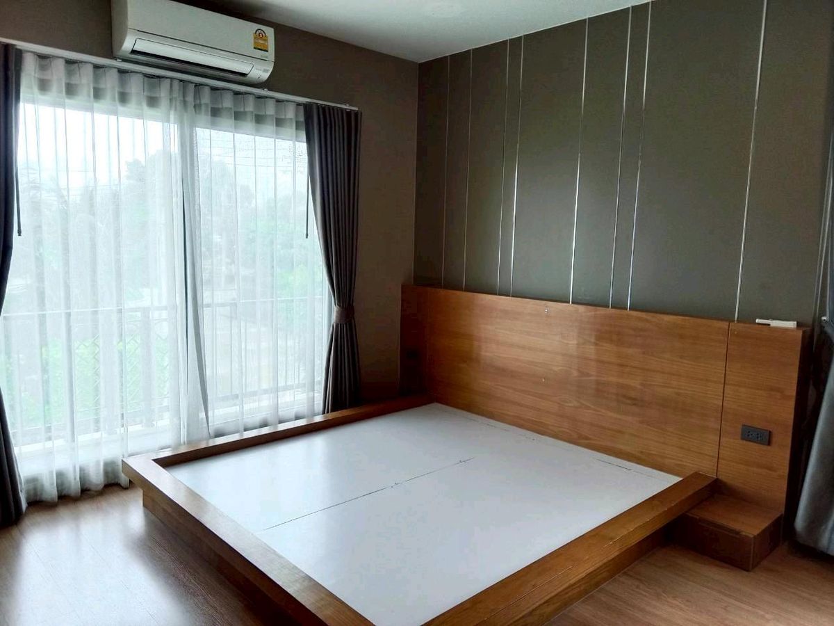 บ้านพัฒนาการ ศรีนครินทร์ : บ้านเดี่ยว ขาย เช่า บ้านมุม3 นอน 3 น้ำ 2 จอดรถ สนใจติดต่อคุณเนย 0938563451