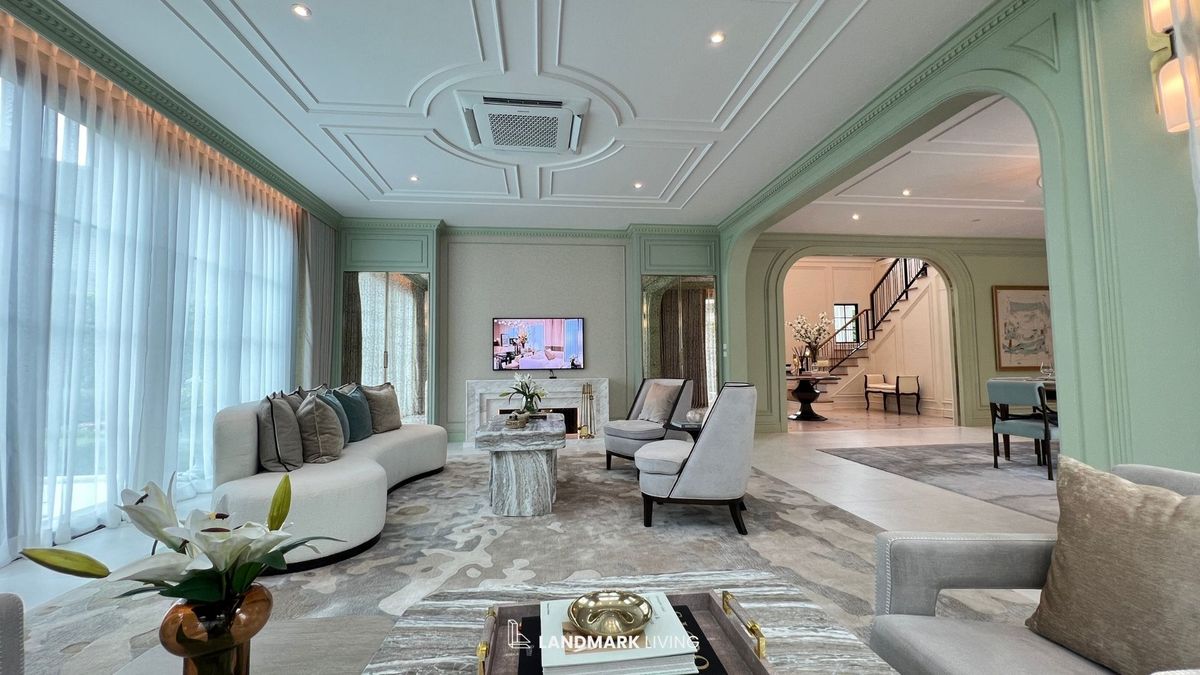 For SaleHousePattanakan, Srinakarin : ✨ Everything as in the picture Ready to move in. 🏡 Narinsiri Krungthep Kreetha. Real touch. Receive premium deals before anyone else at Landmark Living 💯