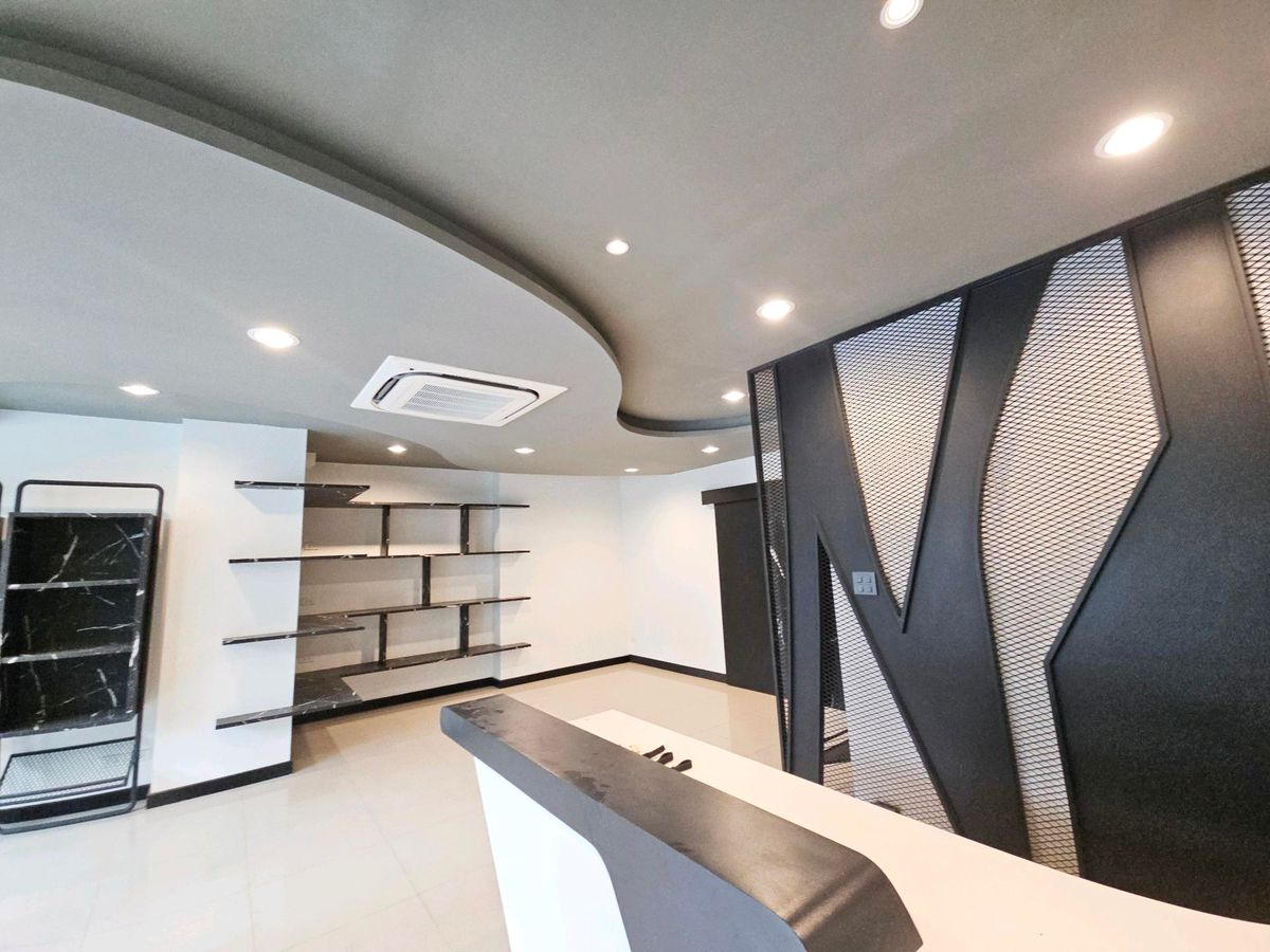 For SaleHome OfficeKaset Nawamin,Ladplakao : Home Office Sukhonthasawat Lat Phrao Ekkamai Ramintra