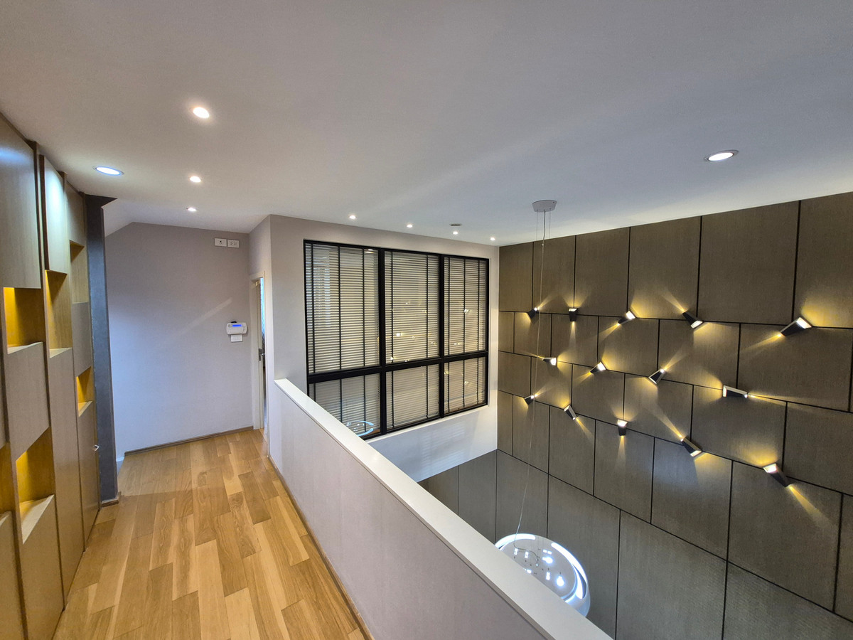 TownhomePattanakan, Srinakarin : Modern Luxury Town Home⭐3 Bedroom⭐Krungthep Kreetha - Phatthanakan Road 