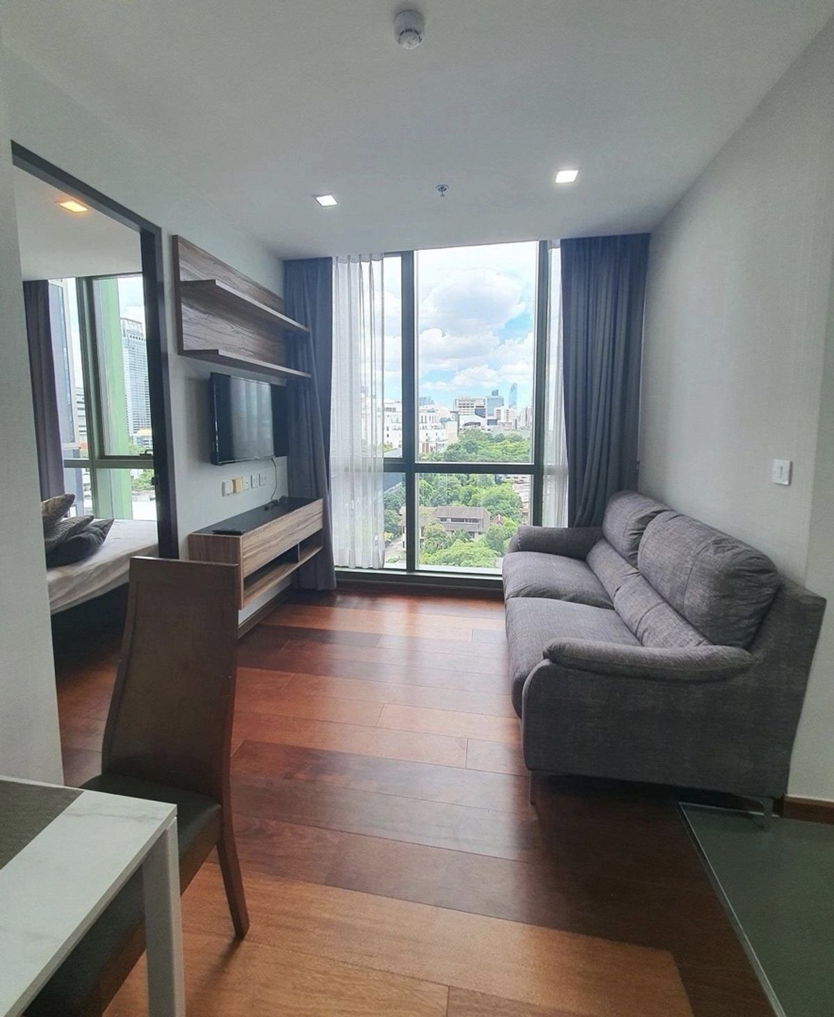 For RentCondoRatchathewi,Phayathai : ❗️For urgent RENT❗️Wish Signature Midtown Siam near BTS Ratchathewi 🚊