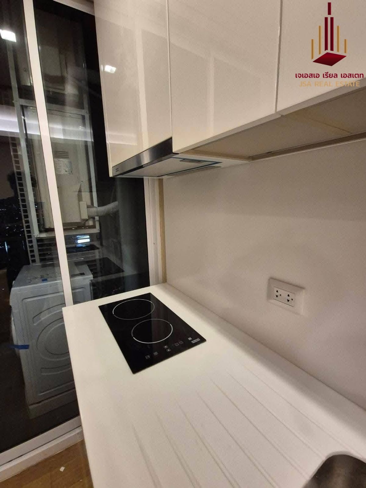 For RentCondoLadprao, Central Ladprao : ✨ For RENT: The Saint Residences Condo ✨ 💰 ONLY 15,500 THB/Month