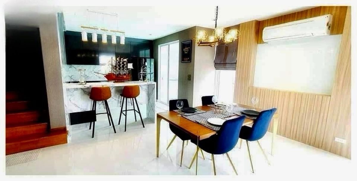 ให้เช่าบ้านลาดกระบัง สุวรรณภูมิ : AQ ARBOR SUANLUANG RAMA 9 - PATTANAKARN สวนหลวง ร.9-พัฒนาการ 3-story model house