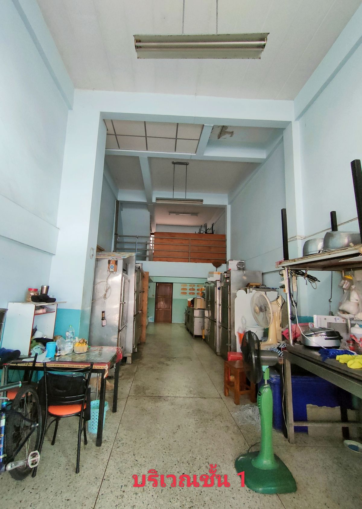 For SaleShop HouseSamut Prakan,Samrong : Urgent sale !! a 4.5-storey Commercial building 16 sq m., on Main Road of Denchai Village, Bang Muang-Theparak, good location, near the yellow line, MRT Thipawan and BTS Samrong.