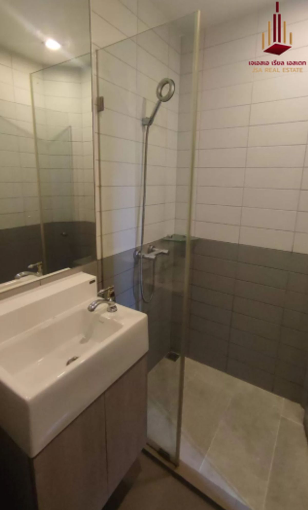 For RentCondoOnnut, Udomsuk : ✨ Ideo Mobi Sukhumvit 81 ✨ Only 13,000 THB/Month 💰