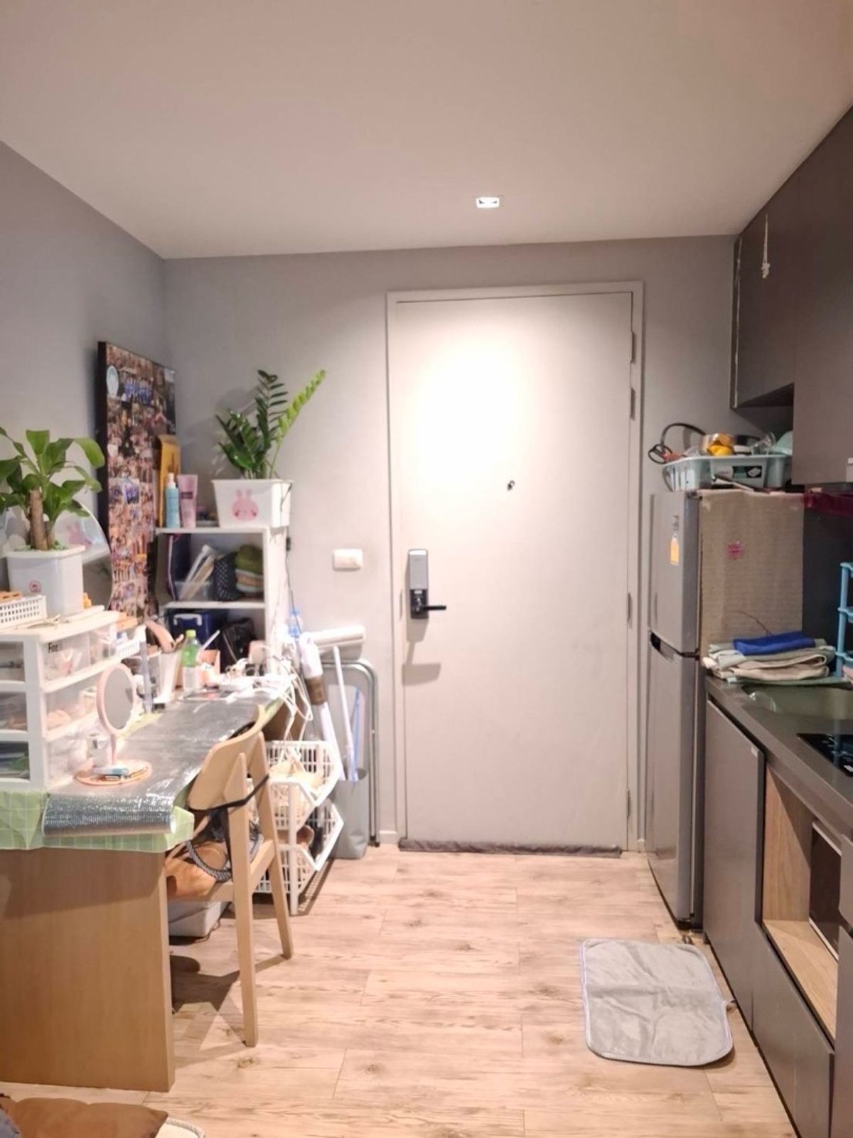 For SaleCondoBangna, Bearing, Lasalle : Urgent sale, Aspen Lasale Condo (Spen Lasal), near BTS, Yellow Line, Building B1, Floor 6, Size 24 sqm. Price 1,280,000 baht.