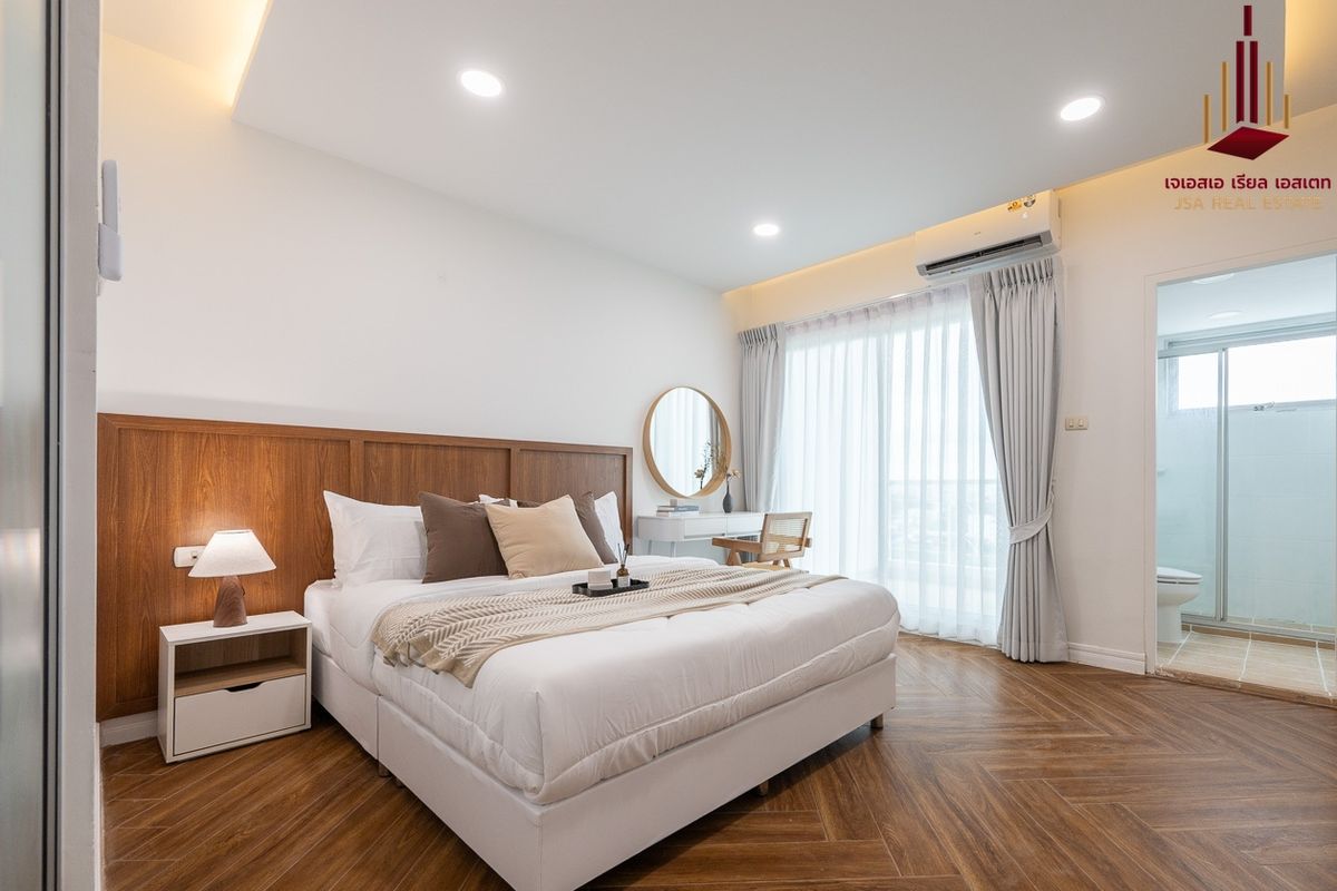 For SaleCondoPattanakan, Srinakarin : ✨ For Sale: Supalai Park Srinakarin Condo ✨ 💰 ONLY 2,290,000 THB