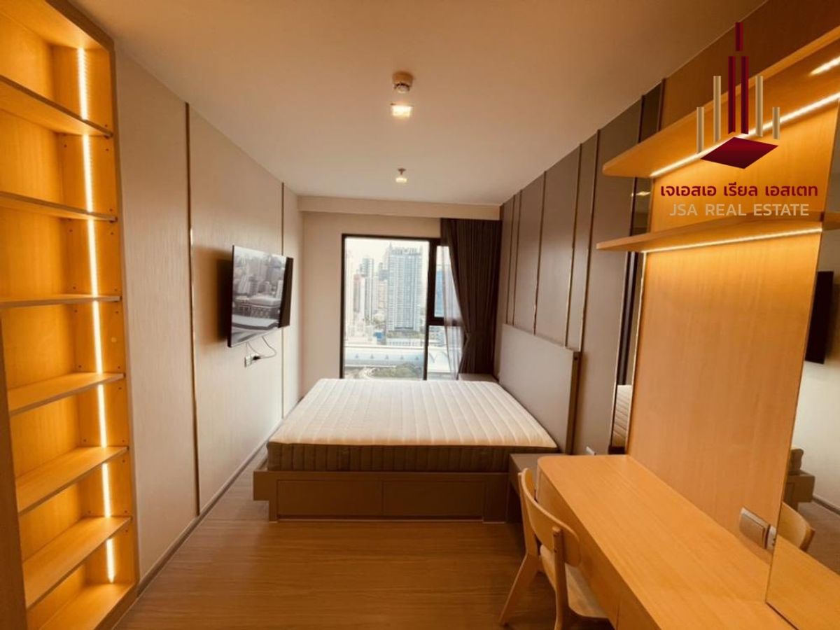 ให้เช่าคอนโดพระราม 9 เพชรบุรีตัดใหม่ RCA : ✨ For  Rent: Life Asoke Hype Rama 9  Condo ✨  💰 Only  42,000 THB/month