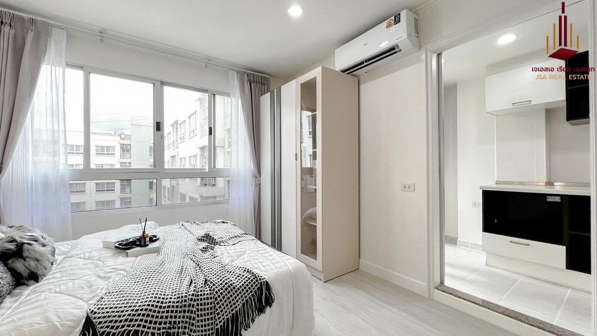 For SaleCondoRatchadapisek, Huaikwang, Suttisan : ✨ For Sale: Lumpini Ville Cultural Center Condo ✨ 💰 ONLY 1,990,000 THB