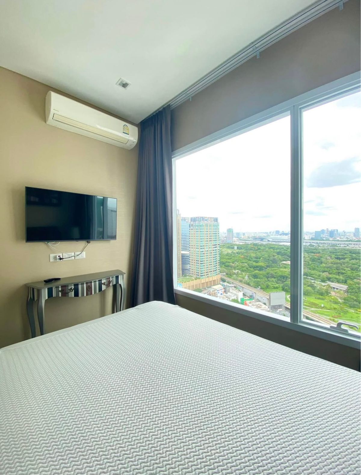 For RentCondoLadprao, Central Ladprao : For rent ✨ The Saint Residences ✨ 2 bedrooms, fully furnished and equipped, near BTS Ha Yaek Lat Phrao
