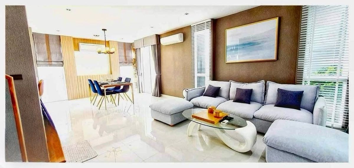 ให้เช่าบ้านลาดกระบัง สุวรรณภูมิ : AQ ARBOR SUANLUANG RAMA 9 - PATTANAKARN สวนหลวง ร.9-พัฒนาการ 3-story model house