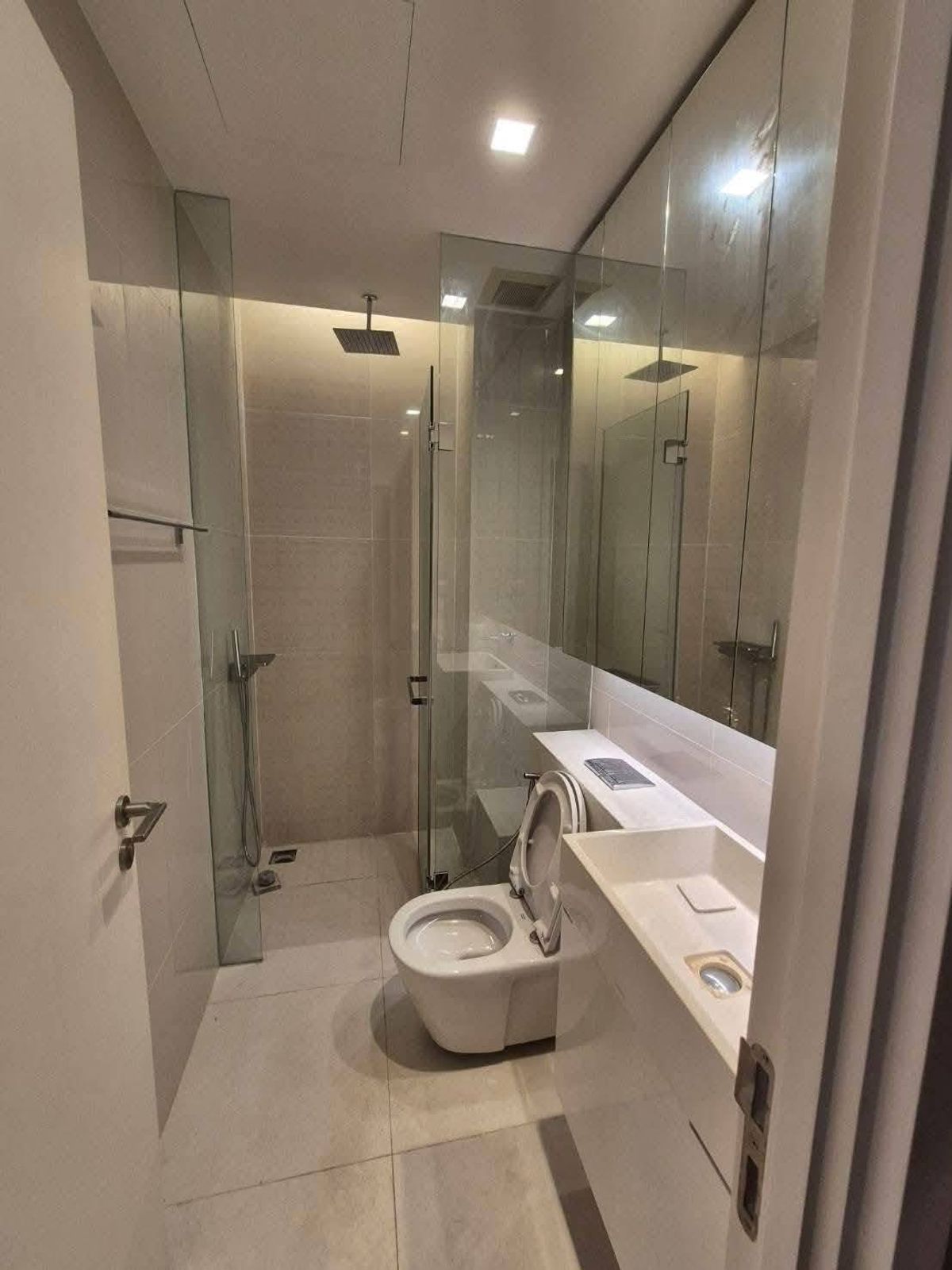 For RentCondoLadprao, Central Ladprao : Near MRT Phahon Yothin and Central Ladprao