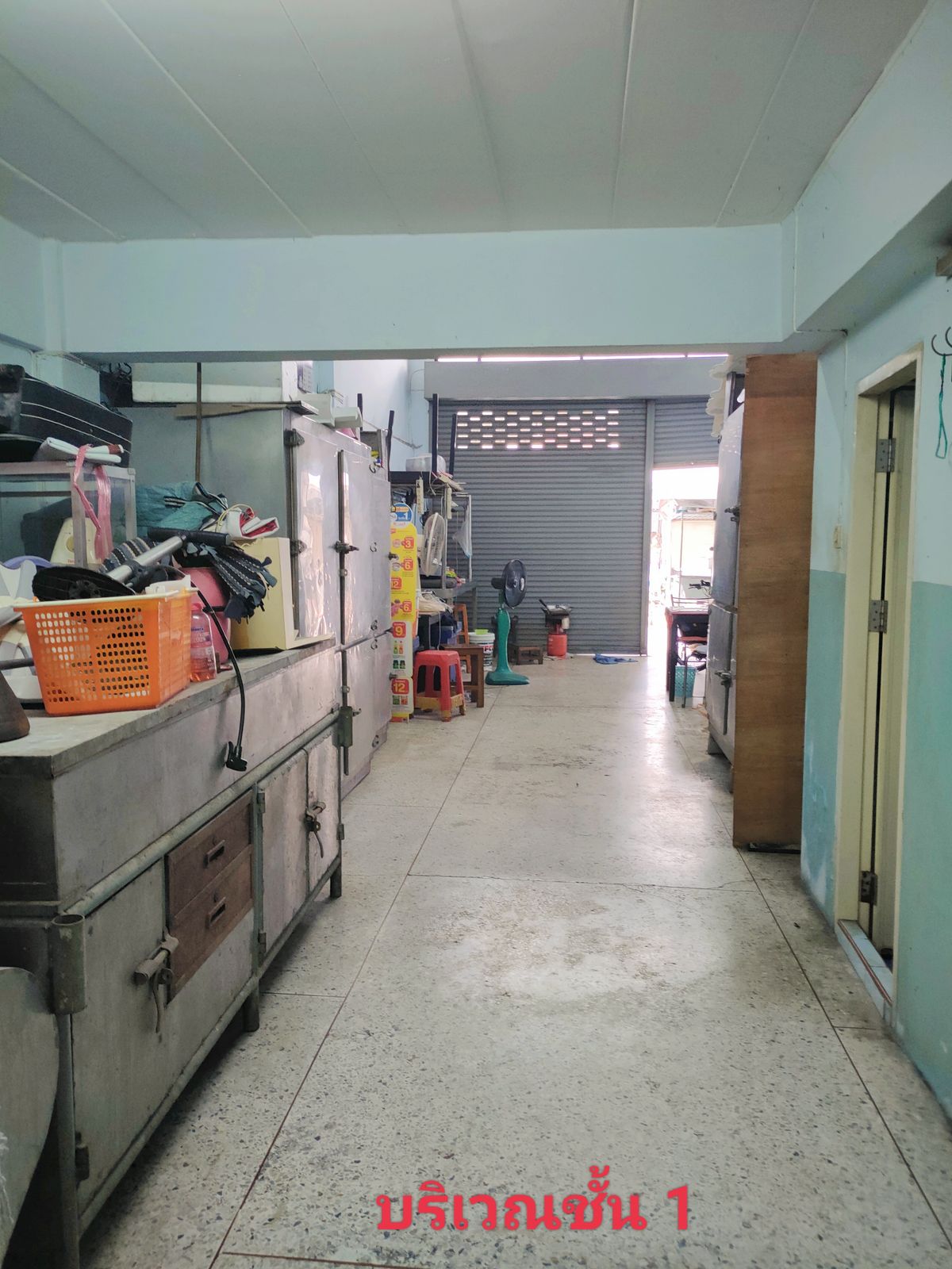 For SaleShop HouseSamut Prakan,Samrong : Urgent sale !! a 4.5-storey Commercial building 16 sq m., on Main Road of Denchai Village, Bang Muang-Theparak, good location, near the yellow line, MRT Thipawan and BTS Samrong.