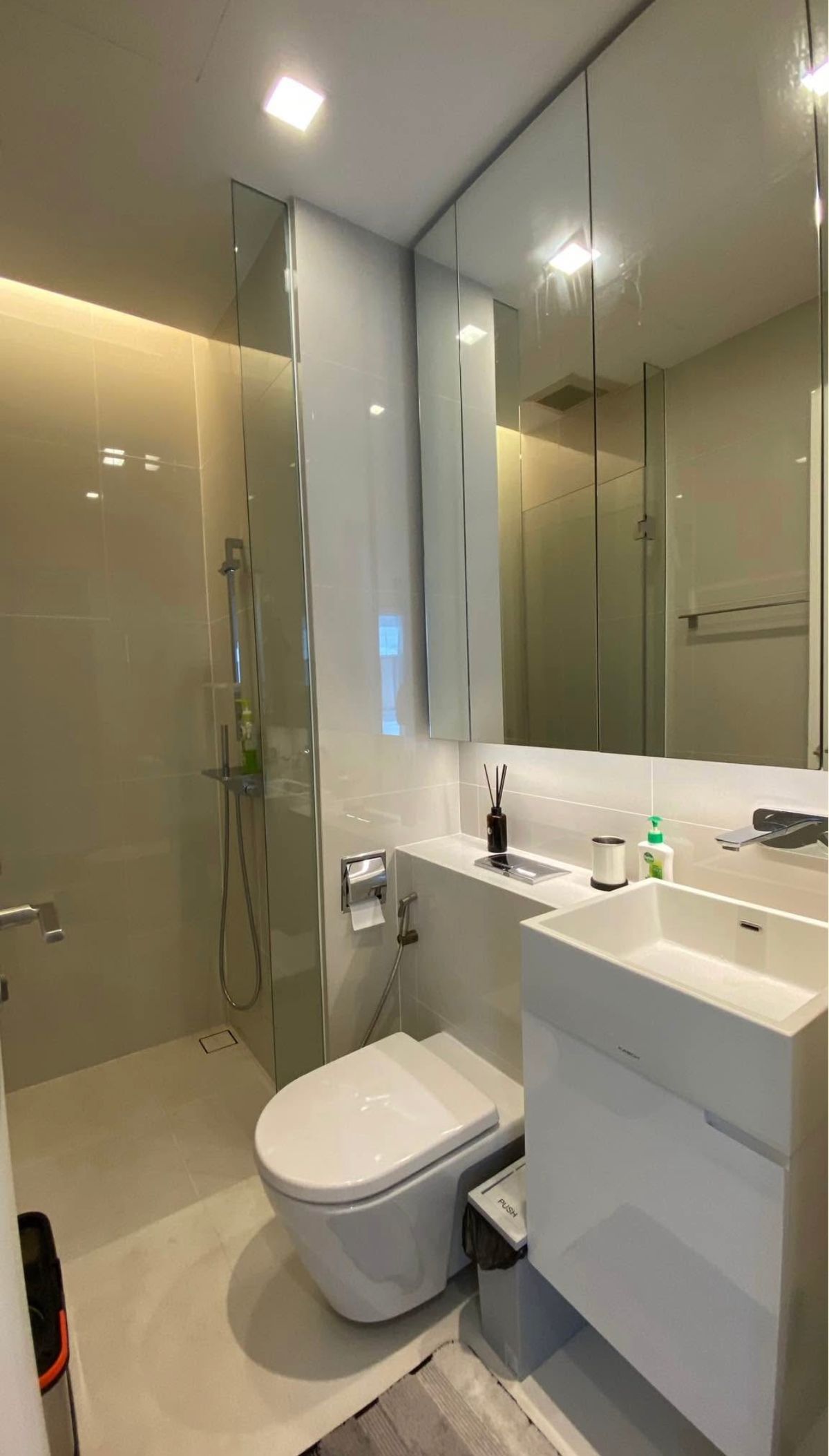 For RentCondoLadprao, Central Ladprao : For rent ✨ The Saint Residences ✨ 2 bedrooms, fully furnished and equipped, near BTS Ha Yaek Lat Phrao