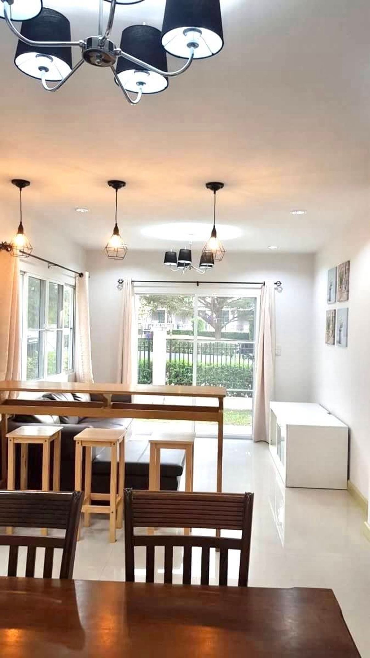 For SaleHouseSriracha Laem Chabang Ban Bueng : House for sale in Bang Phra, Thada Village, Naro Sriracha (behind the corner), size 45.9 square wah, 3 bedrooms, Bang Phra Subdistrict, Si Racha District, Chon Buri Province