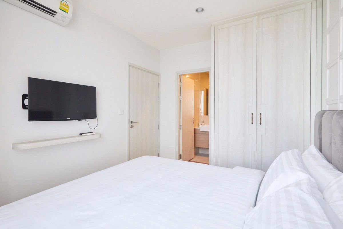 For RentCondoRatchadapisek, Huaikwang, Suttisan : For rent 📍 Noble Revolve Ratchada 📍2 bedrooms, fully furnished and equipped, near MRT Thailand Cultural Center