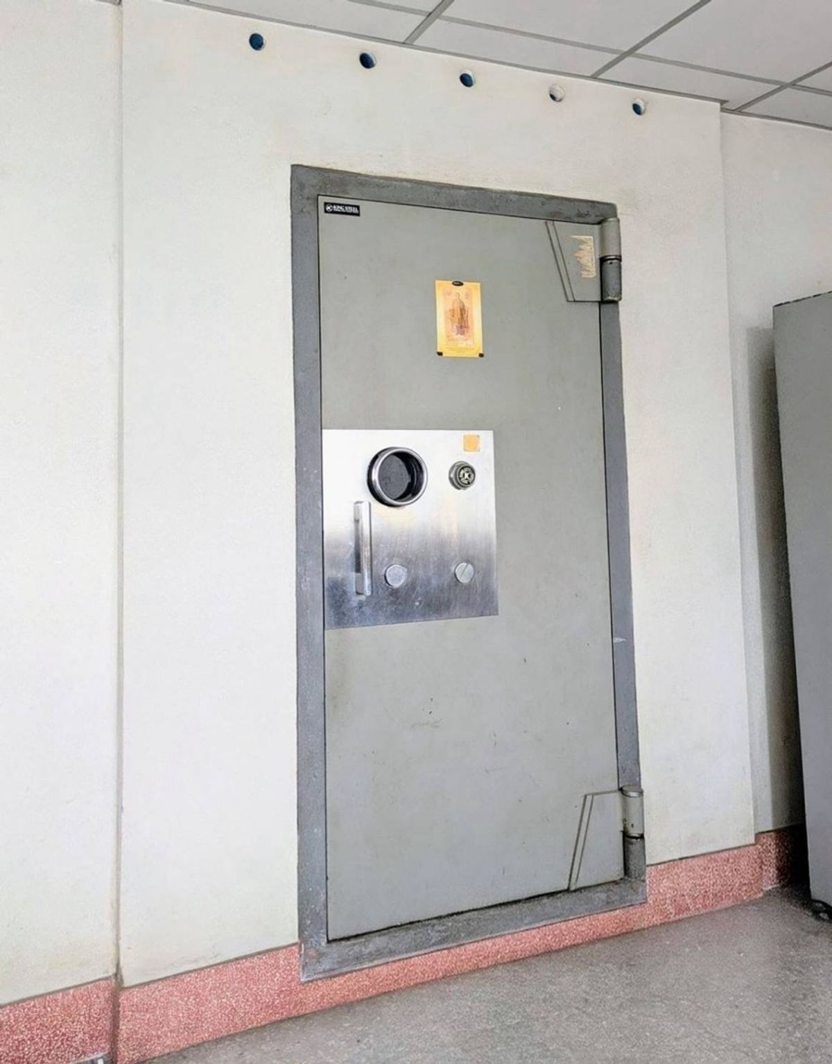 ให้เช่าอาคารพาณิชย์พระราม 2 บางขุนเทียน : ให้เช่าอาคารพาณิชย์ 3คูหา โซนพระราม2 ใกล้ รพ.บางมด เพียง 5 นาที